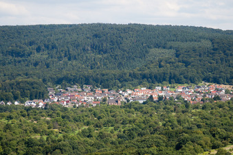 De l'ouest à le quartier Waldprechtsweier in Malsch dans le département Bade-Wurtemberg, Allemagne d'en haut