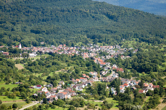 Vue aérienne de Quartier Oberweier in Gaggenau dans le département Bade-Wurtemberg, Allemagne
