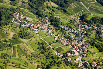 Vue aérienne de Klotzbergstr à le quartier Kappelwindeck in Bühl dans le département Bade-Wurtemberg, Allemagne