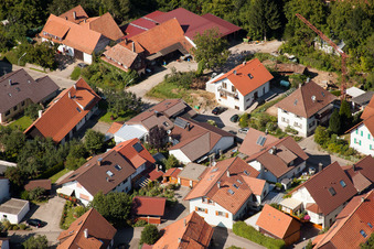 Vue aérienne de Kappelwindeck à le quartier Riegel in Bühl dans le département Bade-Wurtemberg, Allemagne