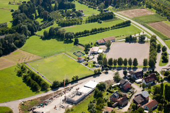 Vue aérienne de Terrains de sport à Lauf dans le département Bade-Wurtemberg, Allemagne