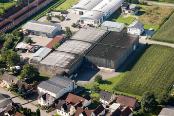Vue aérienne de Locaux de l'usine Muffenrohr GmbH à le quartier Hatzenweier in Ottersweier dans le département Bade-Wurtemberg, Allemagne