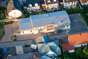 Vue aérienne de Service d'incendie volontaire Steinfeld à le quartier Kleinsteinfeld in Steinfeld dans le département Rhénanie-Palatinat, Allemagne