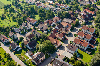 Vue aérienne de Hofmattstr à le quartier Halberstung in Sinzheim dans le département Bade-Wurtemberg, Allemagne