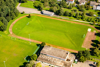 Vue aérienne de Club de football 1919 Rauental à le quartier Rauental in Rastatt dans le département Bade-Wurtemberg, Allemagne