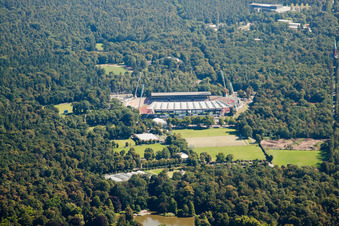Vue aérienne de Stade Wildpark à le quartier Innenstadt-Ost in Karlsruhe dans le département Bade-Wurtemberg, Allemagne