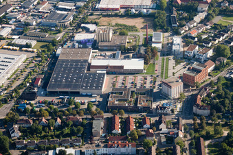 Vue aérienne de Brasserie Moninger à le quartier Grünwinkel in Karlsruhe dans le département Bade-Wurtemberg, Allemagne