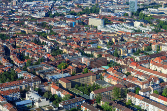 Vue aérienne de Rue Vorholz à le quartier Südweststadt in Karlsruhe dans le département Bade-Wurtemberg, Allemagne