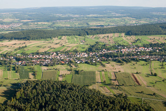 Vue oblique de Quartier Auerbach in Karlsbad dans le département Bade-Wurtemberg, Allemagne