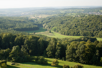 Photographie aérienne de Réserve naturelle de Kettelbachtal à le quartier Obernhausen in Birkenfeld dans le département Bade-Wurtemberg, Allemagne