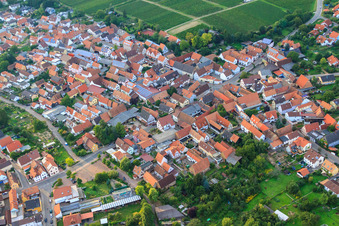 Vue aérienne de Rue Landauer à Insheim dans le département Rhénanie-Palatinat, Allemagne