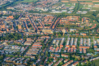 Vue aérienne de Lazarettstraße et Cornichonstraße à Landau in der Pfalz dans le département Rhénanie-Palatinat, Allemagne
