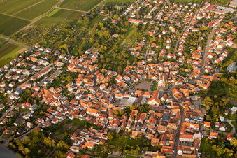 Enregistrement par drone de Quartier Godramstein in Landau in der Pfalz dans le département Rhénanie-Palatinat, Allemagne