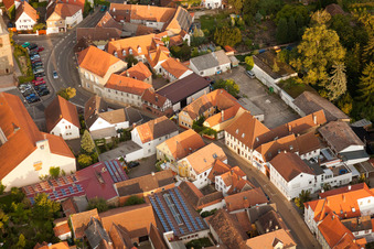 Quartier Godramstein in Landau in der Pfalz dans le département Rhénanie-Palatinat, Allemagne du point de vue du drone