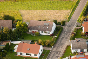 Vue aérienne de Sortie Böchinger Straße à le quartier Godramstein in Landau in der Pfalz dans le département Rhénanie-Palatinat, Allemagne