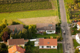Vue aérienne de Sortie Böchinger Straße à le quartier Godramstein in Landau in der Pfalz dans le département Rhénanie-Palatinat, Allemagne