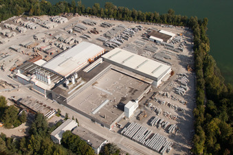 Vue aérienne de Usine de blocs de béton de Lithon Plus GmbH & Co. KG à le quartier Eggenstein in Eggenstein-Leopoldshafen dans le département Bade-Wurtemberg, Allemagne