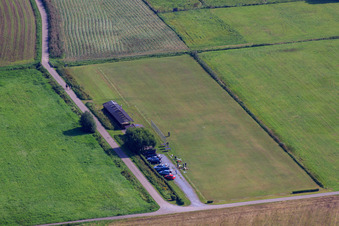 Vue aérienne de Aérodrome modèle Graben-Neudorf à le quartier Graben in Graben-Neudorf dans le département Bade-Wurtemberg, Allemagne