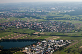 Vue aérienne de Zone industrielle de Techacker à le quartier Neuthard in Karlsdorf-Neuthard dans le département Bade-Wurtemberg, Allemagne