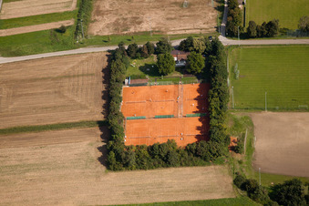 Vue aérienne de Club de tennis à le quartier Spöck in Stutensee dans le département Bade-Wurtemberg, Allemagne