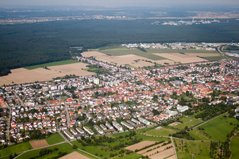 Quartier Blankenloch in Stutensee dans le département Bade-Wurtemberg, Allemagne vue d'en haut