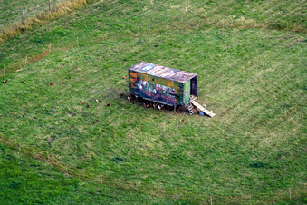 Vue aérienne de Otterbachtal à la Hardtmühle à Kandel dans le département Rhénanie-Palatinat, Allemagne