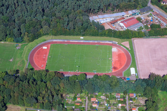 Vue aérienne de Terrain de sport du stade Franz Hage à Bellheim dans le département Rhénanie-Palatinat, Allemagne