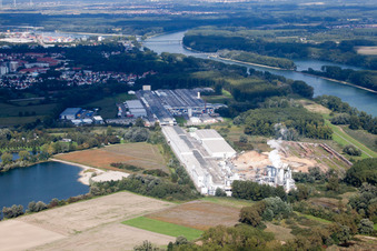 Enregistrement par drone de Nolte Furniture/Woodworks GmbH à Germersheim dans le département Rhénanie-Palatinat, Allemagne