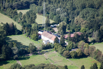 Vue aérienne de Gut Altbrand à Bellheim dans le département Rhénanie-Palatinat, Allemagne