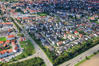Vue aérienne de Rue Kuhhardter à Rülzheim dans le département Rhénanie-Palatinat, Allemagne