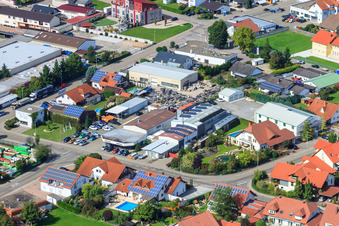 Vue aérienne de Zone commerciale de Gutenbergstr à Rülzheim dans le département Rhénanie-Palatinat, Allemagne