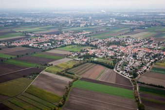 Vue aérienne de Quartier Eppstein in Frankenthal dans le département Rhénanie-Palatinat, Allemagne