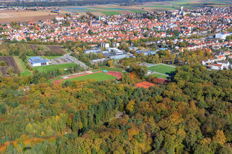 Vue aérienne de Stade Bienwald à Kandel dans le département Rhénanie-Palatinat, Allemagne