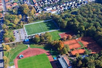 Stade Bienwald à Kandel dans le département Rhénanie-Palatinat, Allemagne depuis l'avion