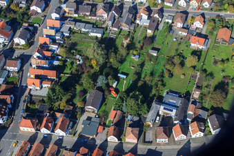 Enregistrement par drone de Saarstraße Villa Kunterbunt à Kandel dans le département Rhénanie-Palatinat, Allemagne