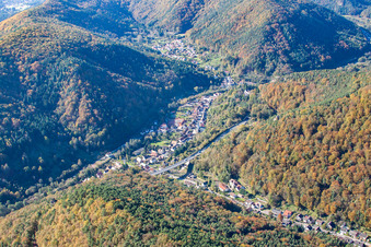 Vue aérienne de B48 à Rinnthal dans le département Rhénanie-Palatinat, Allemagne