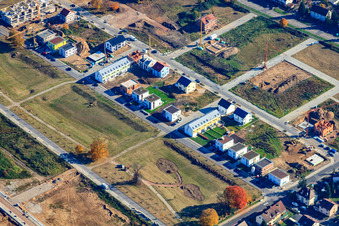 Vue aérienne de Nouvelle zone de développement Keßlaustr à le quartier Knielingen in Karlsruhe dans le département Bade-Wurtemberg, Allemagne