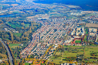 Vue aérienne de Vue du quartier depuis le sud-ouest à le quartier Neureut in Karlsruhe dans le département Bade-Wurtemberg, Allemagne