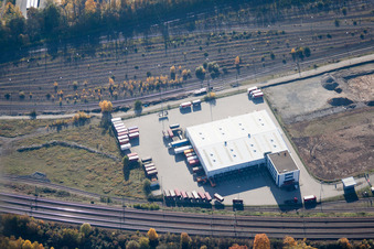 Vue aérienne de Wofahrtsweierer Straße, Emons Spedition GmbH à le quartier Oststadt in Karlsruhe dans le département Bade-Wurtemberg, Allemagne