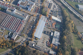 Vue aérienne de Ottostraße DHU à le quartier Durlach in Karlsruhe dans le département Bade-Wurtemberg, Allemagne