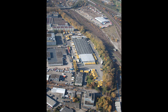 Enregistrement par drone de Entrepôts et bâtiment d'expédition SWS-Speditions-GmbH, Ottostraße à le quartier Durlach in Karlsruhe dans le département Bade-Wurtemberg, Allemagne