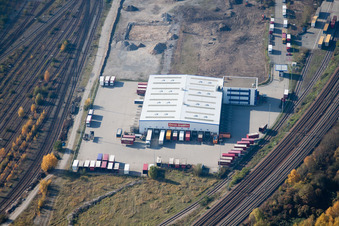 Vue oblique de Wofahrtsweierer Straße, Emons Spedition GmbH à le quartier Oststadt in Karlsruhe dans le département Bade-Wurtemberg, Allemagne