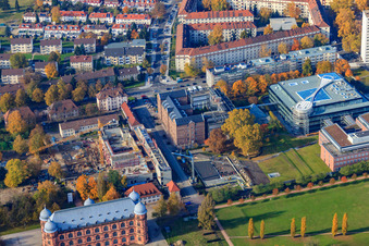 Vue aérienne de Assurance BGV Baden à le quartier Oststadt in Karlsruhe dans le département Bade-Wurtemberg, Allemagne