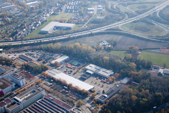 Vue aérienne de Ottostr à le quartier Durlach in Karlsruhe dans le département Bade-Wurtemberg, Allemagne