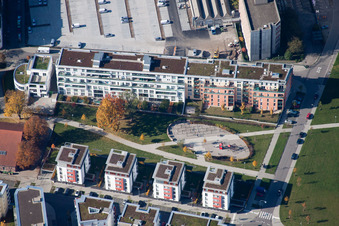 Vue aérienne de Kriegsstraße Est à le quartier Südstadt in Karlsruhe dans le département Bade-Wurtemberg, Allemagne