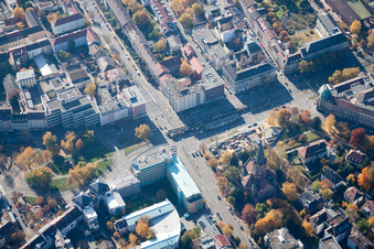 Vue aérienne de Rue Reinhold-Frank, Porte Mühlburger, Église du Christ à le quartier Innenstadt-West in Karlsruhe dans le département Bade-Wurtemberg, Allemagne