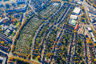 Vue aérienne de Association des jardins familiaux d'Oberer See à le quartier Mühlburg in Karlsruhe dans le département Bade-Wurtemberg, Allemagne