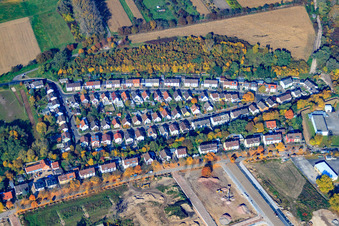 Vue aérienne de Kolbengärten x Blindstr à le quartier Knielingen in Karlsruhe dans le département Bade-Wurtemberg, Allemagne
