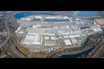 Vue aérienne de Daimler du sud à le quartier Maximiliansau in Wörth am Rhein dans le département Rhénanie-Palatinat, Allemagne