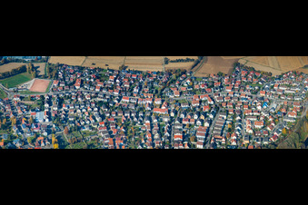 Vue aérienne de Panorama de l'avenue des Habsbourg à Hagenbach dans le département Rhénanie-Palatinat, Allemagne